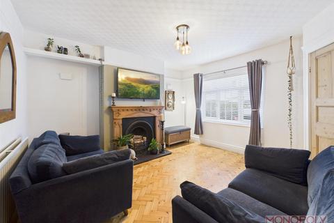 2 bedroom terraced house for sale, Cunliffe Walk, Wrexham
