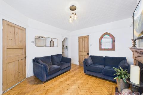 2 bedroom terraced house for sale, Cunliffe Walk, Wrexham