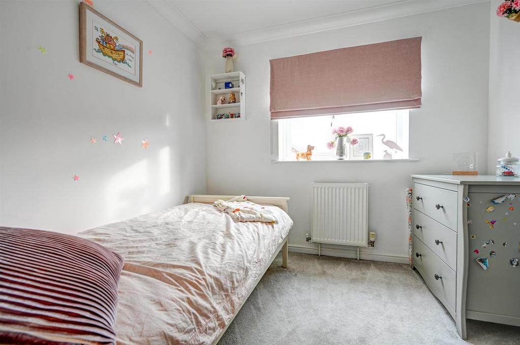 Bedroom 4.jpg