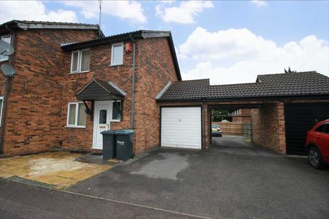 undefined, Rodeheath, Luton LU4
