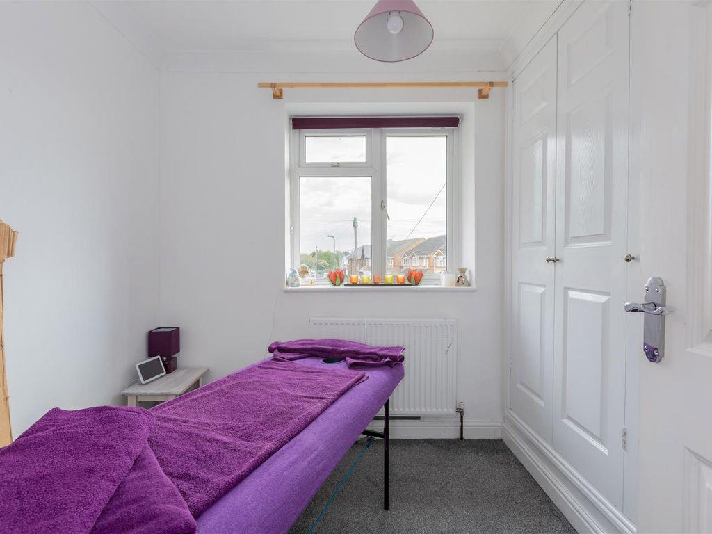 52 Abbotts-New Bedroom 3.jpg