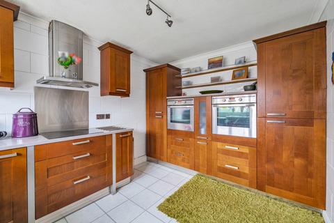 3 bedroom semi-detached house for sale, Gainsborough Drive, Selsey