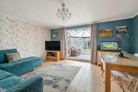 3 bedroom semi-detached house for sale, Gainsborough Drive, Selsey