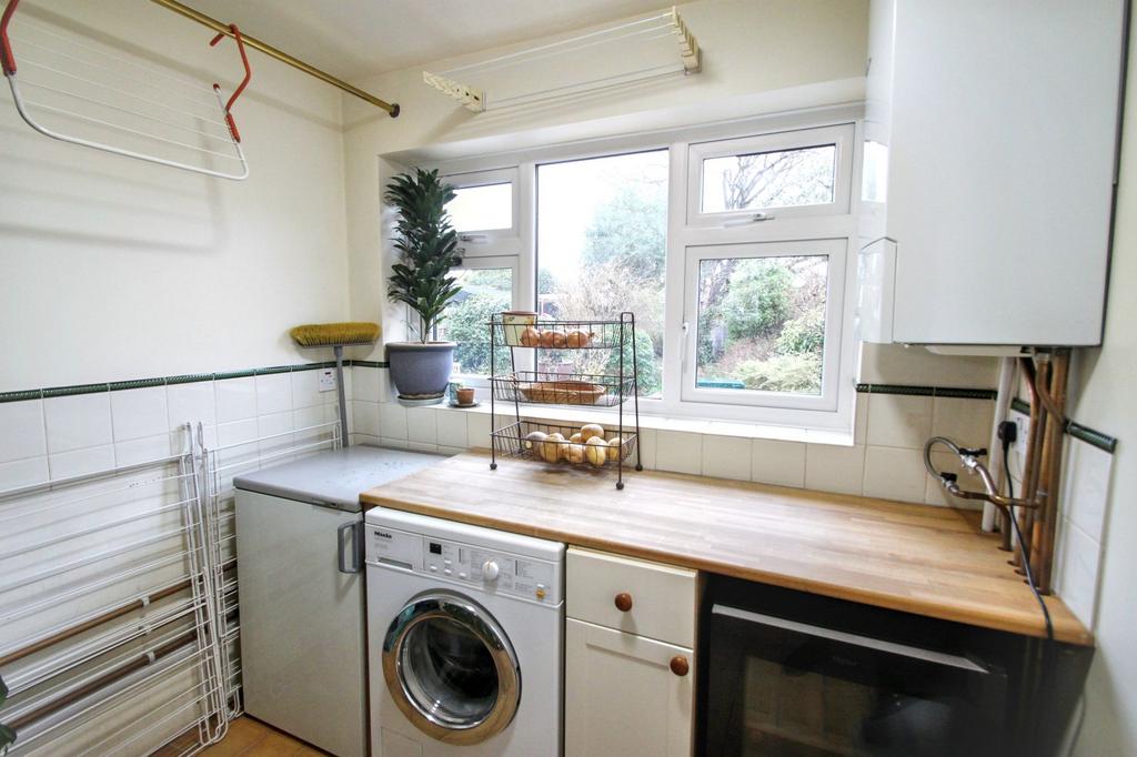 Utility room, utility