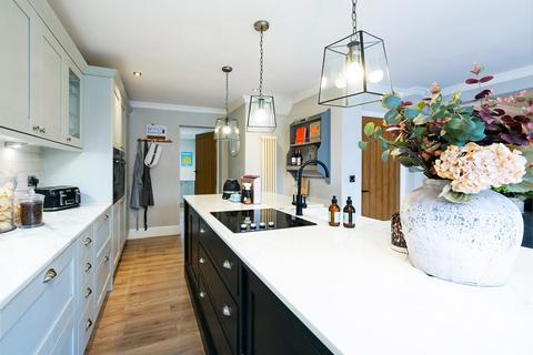 4 bedroom detached house for sale, Wold View, Spen Lane, Holme on Spalding Moor, YO43 4AQ
