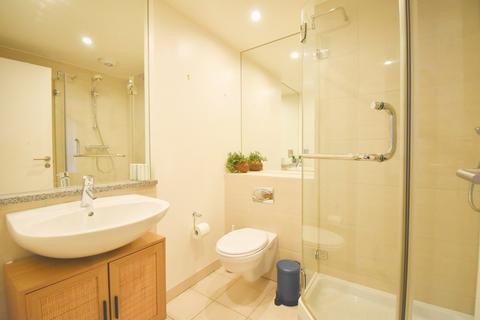 2 bedroom apartment to rent, The Heart, Walton-on-Thames, KT12
