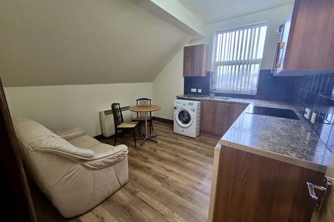 1 bedroom flat to rent, Chester Road, Sutton Coldfield, B73