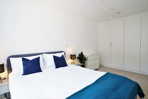 2 bedroom apartment to rent, Clippers Quay Salford M50