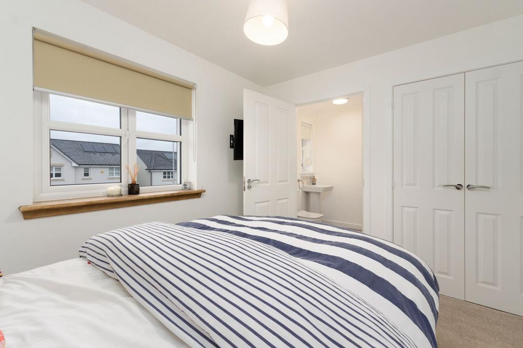 Master Bedroom with En-Suite
