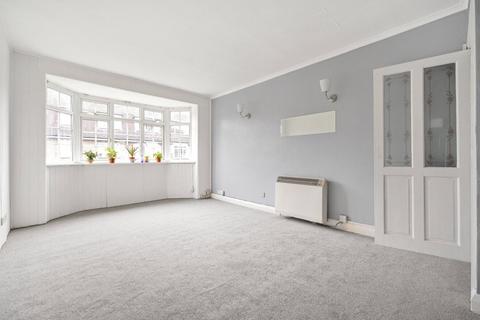 3 bedroom apartment to rent, New Inn Lane, Guildford GU4
