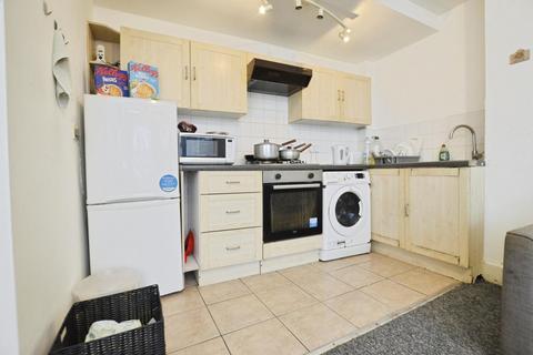 1 bedroom flat for sale, North Birkbeck Road, London, E11 4JF