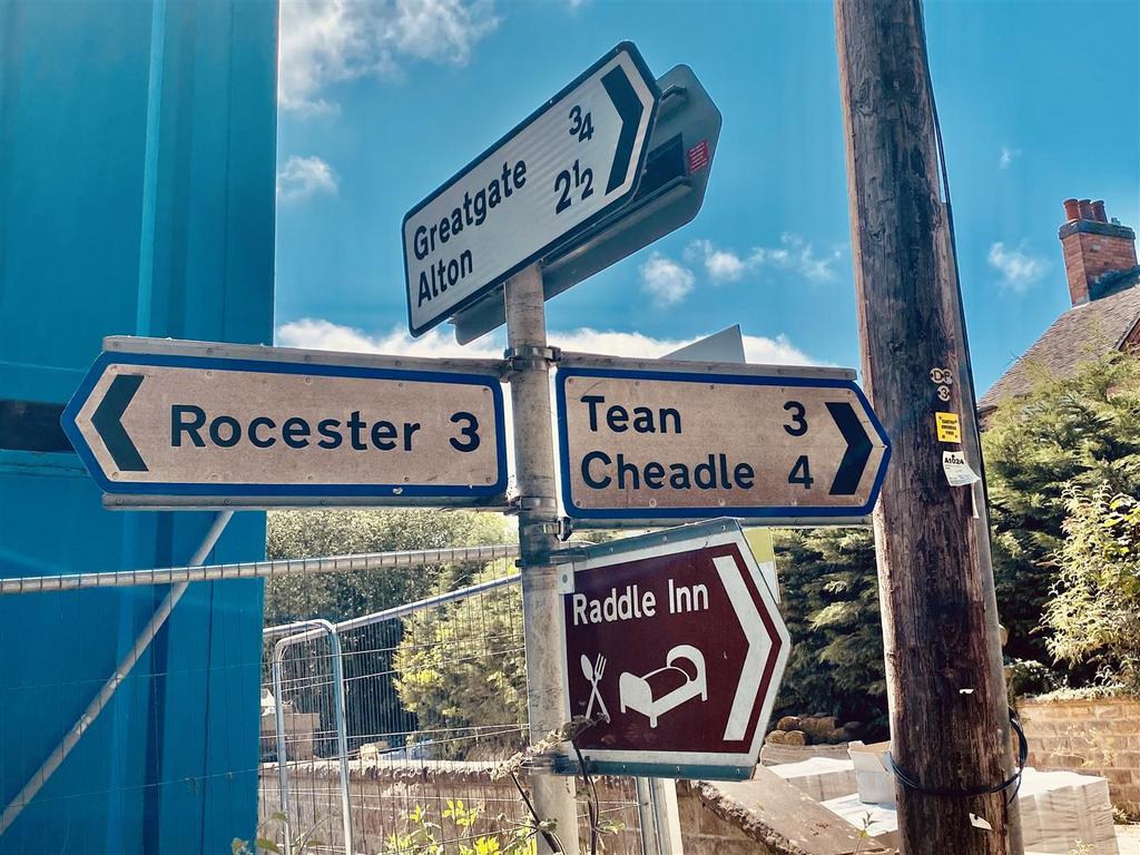 Old sign.jpg