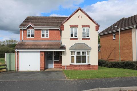 4 bedroom detached house to rent, Daniels Cross, Newport