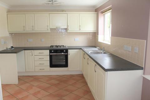 4 bedroom detached house to rent, Daniels Cross, Newport