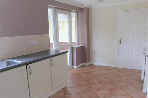 4 bedroom detached house to rent, Daniels Cross, Newport
