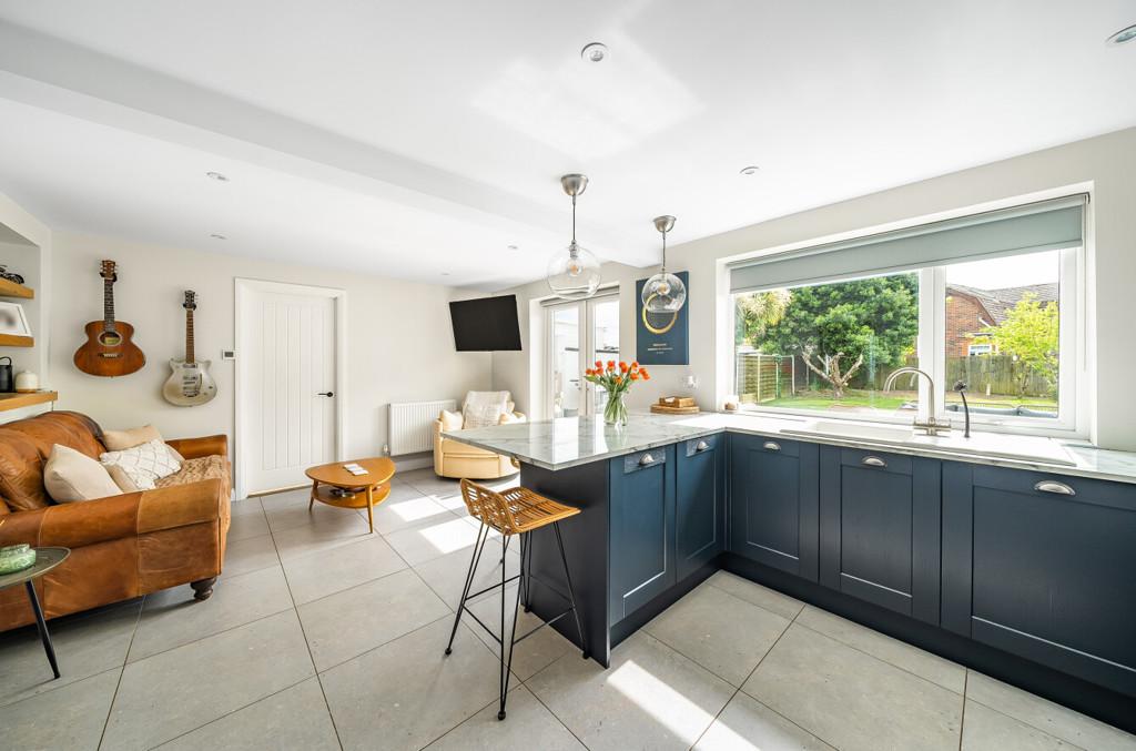 Kitchen 4