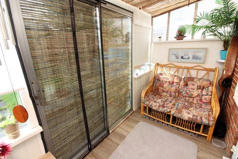 3 bedroom semi-detached house for sale, Park Street, Luton, LU1