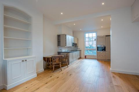 2 bedroom apartment to rent, HANOVER GARDENS, SE11