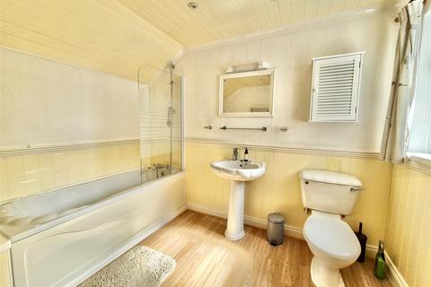 4 bedroom detached house for sale, 3 Unity Road, Porthleven TR13