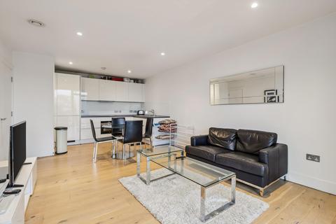 1 bedroom flat to rent, West Row, London, W10.