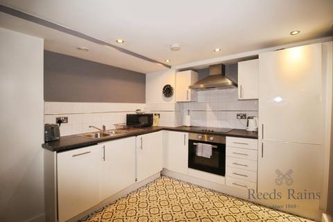 2 bedroom apartment to rent, Temple Lane, Merseyside L2