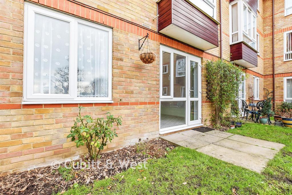 Patio / Decking