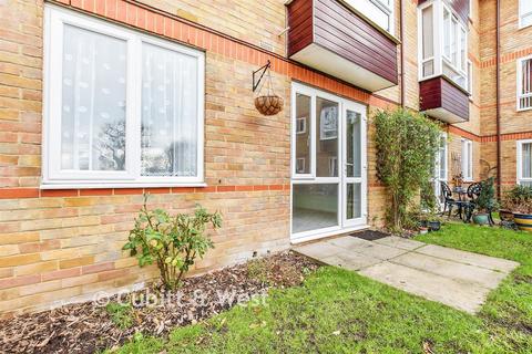 undefined, Thicket Road, Sutton, Surrey
