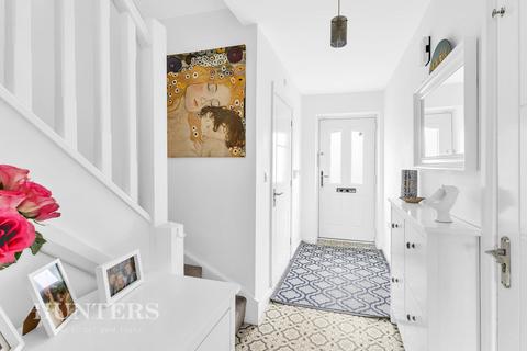 4 bedroom townhouse for sale, Dividend Drive, Littleborough, OL15 9HD