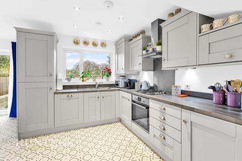 4 bedroom townhouse for sale, Dividend Drive, Littleborough, OL15 9HD