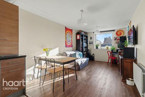 2 bedroom flat for sale, London Road, Croydon