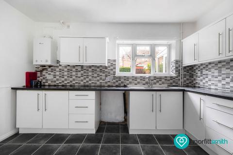 3 bedroom semi-detached house for sale, Ravenscroft Road, Sheffield, S13 8PG