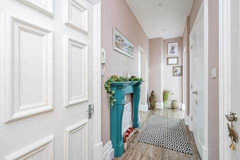 2 bedroom flat for sale, Hagley Road, Stourbridge, DY8