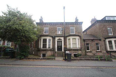 1 bedroom flat to rent, East Parade, Harrogate, North Yorkshire, HG1