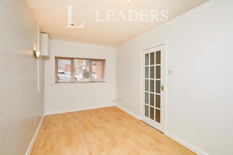 3 bedroom detached house to rent, Venus Close, NG6