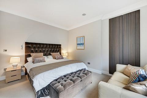 2 bedroom flat for sale, Elm Park Gardens, Chelsea