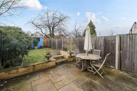 2 bedroom terraced house for sale, Easthampstead Road, Berkshire RG40