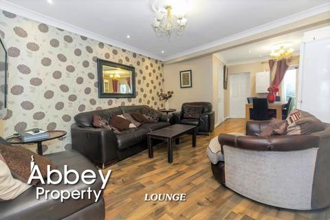 1 bedroom property to rent, Graham Gardens, Luton, LU3