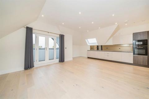 2 bedroom flat for sale, Oak Hill Road, Surbiton KT6