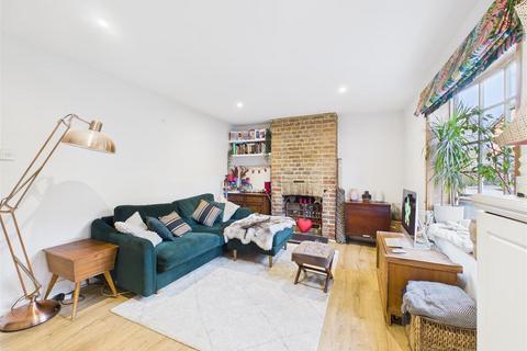 2 bedroom house for sale, St. Peters Road, West Molesey
