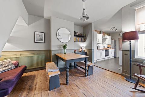 4 bedroom semi-detached house for sale, South View Road, Tunbridge Wells TN4