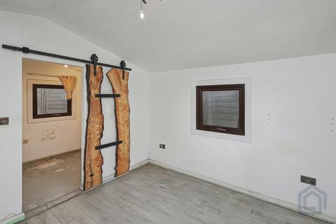Land for sale, London NW11