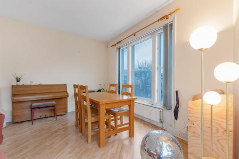 2 bedroom apartment to rent, Spring Hill, London, SE26