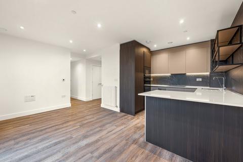 2 bedroom flat to rent - Batchford House, 5 Moorehead Way