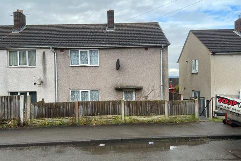 3 bedroom end of terrace house for sale, 28 Hyndley Road, Bolsover, Chesterfield, S44 6RT