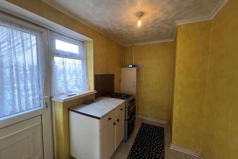 3 bedroom end of terrace house for sale, 28 Hyndley Road, Bolsover, Chesterfield, S44 6RT