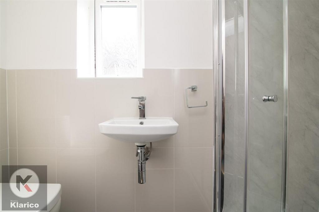 20,Barton Lodge-21.jpg