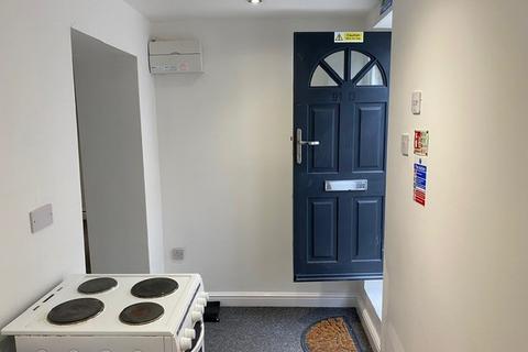 1 bedroom flat to rent, Middleton Road,  Oldham, OL2