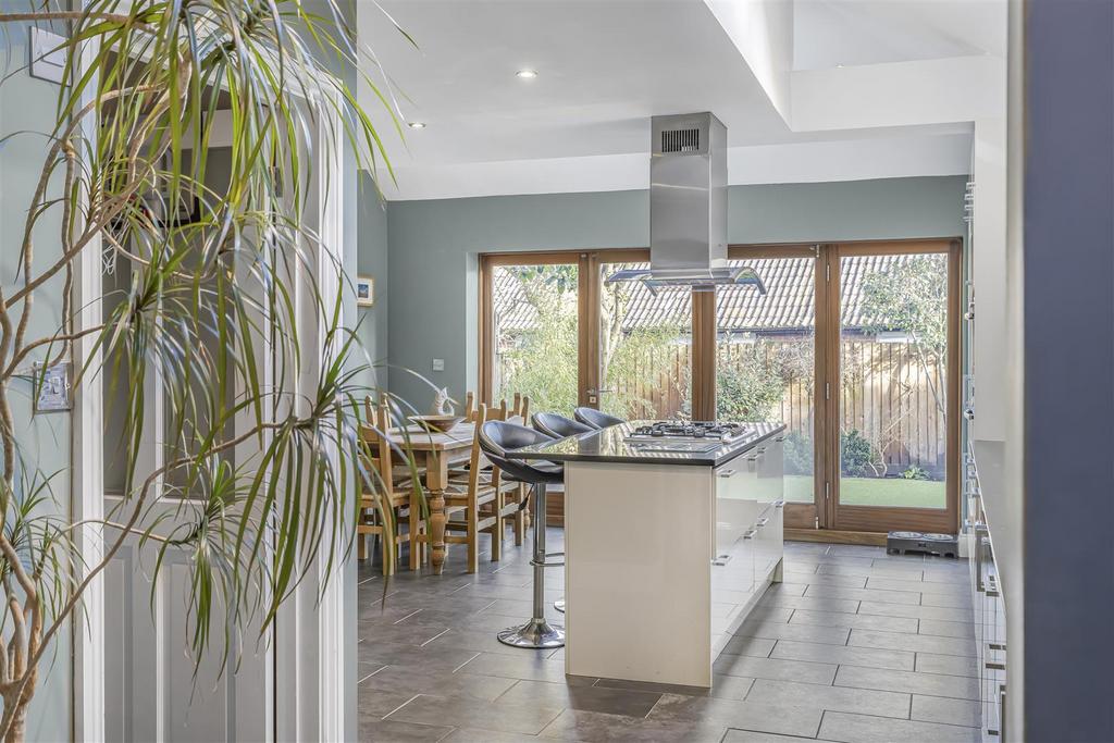 6 Shalstone Road-9.jpg