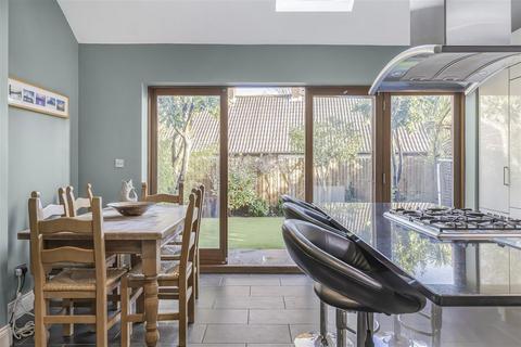 5 bedroom semi-detached house for sale, Shalstone Road, East Sheen, SW14