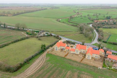 5 bedroom detached house for sale, Station Road, Corby Glen, NG33